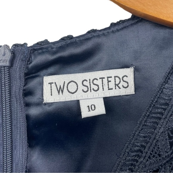 TWO Sisters Alyse Navy Boho Broderie Long Sleeved Dress Size US 6/ AU10 - Picture 8 of 9